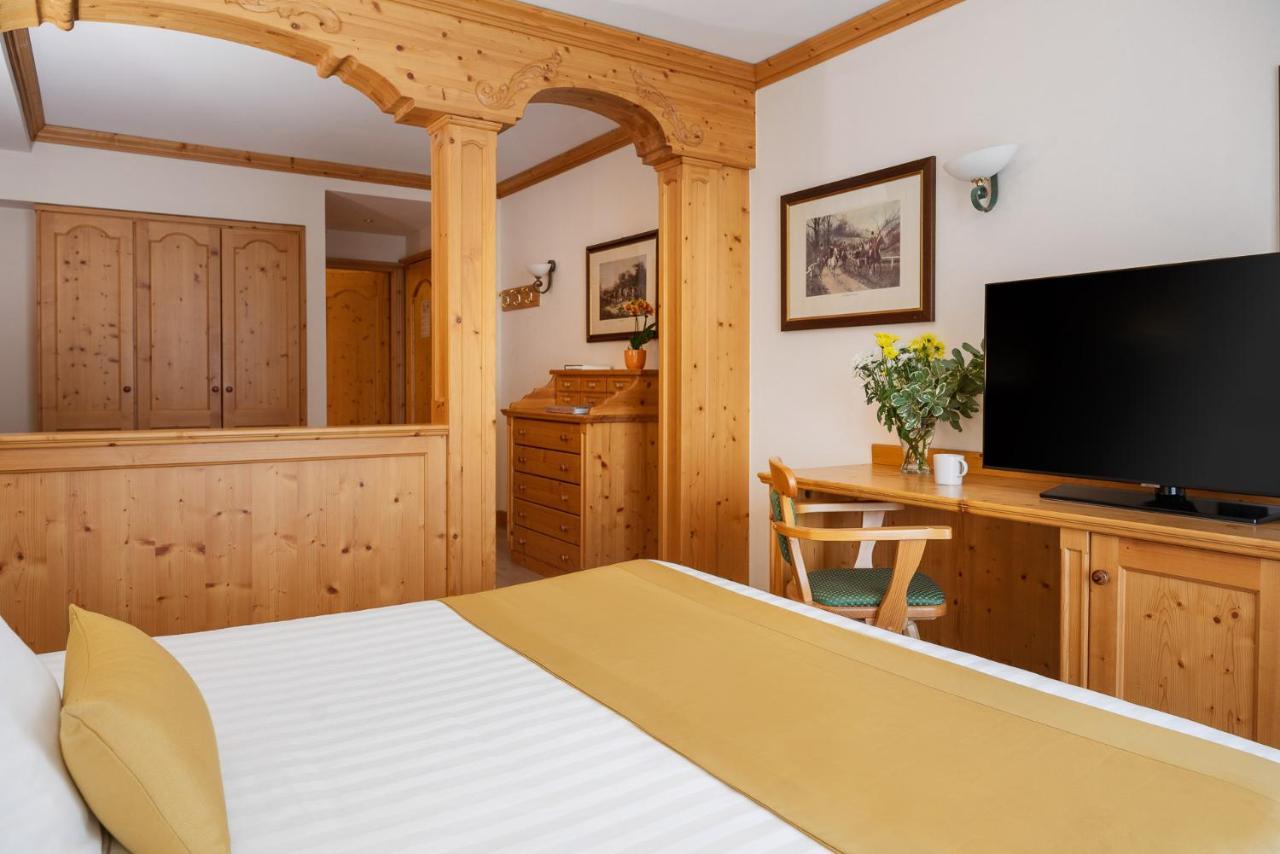 Hotel Cristallo Bormio Bagian luar foto