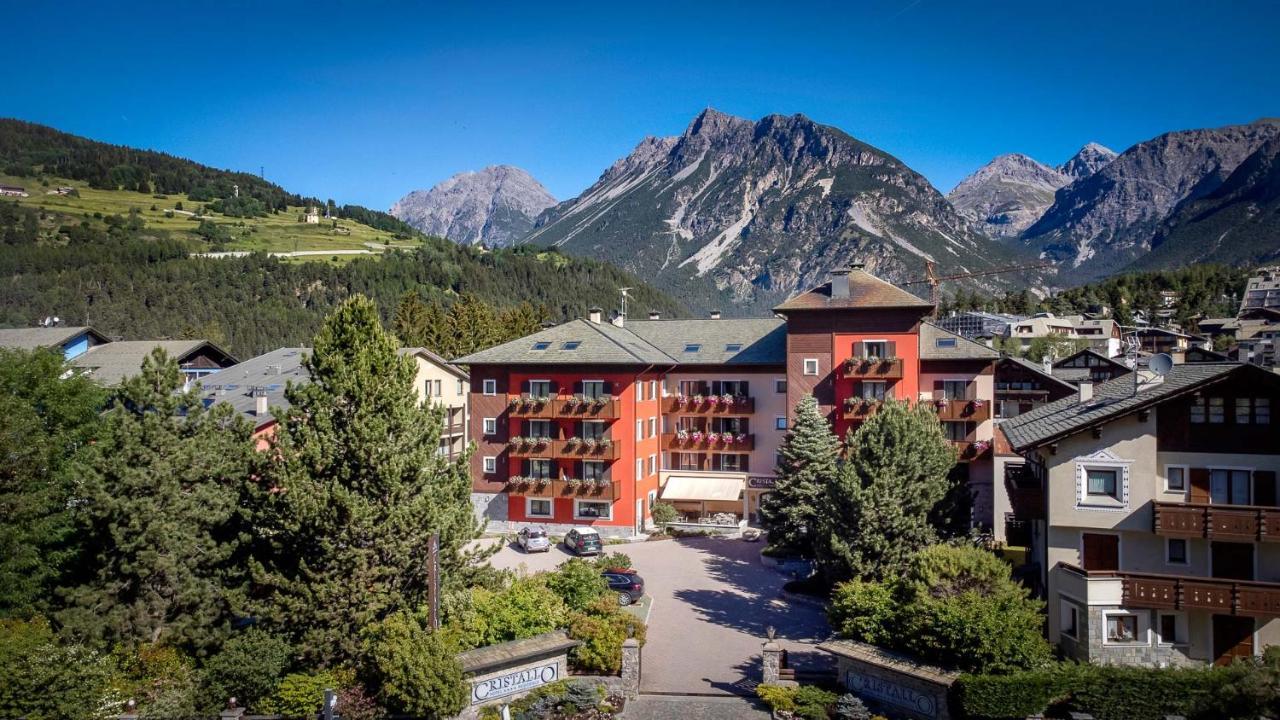 Hotel Cristallo Bormio Bagian luar foto