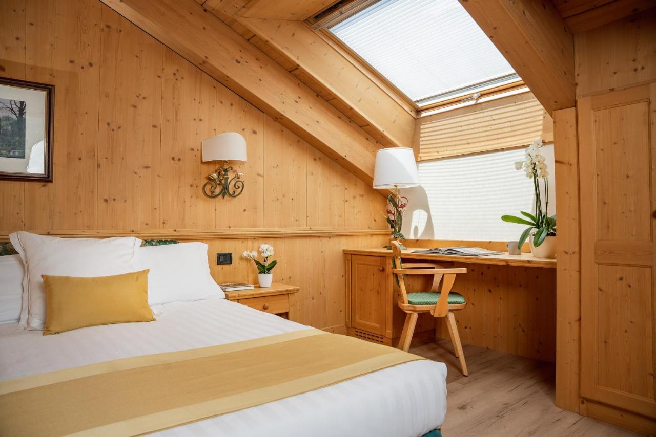 Hotel Cristallo Bormio Bagian luar foto