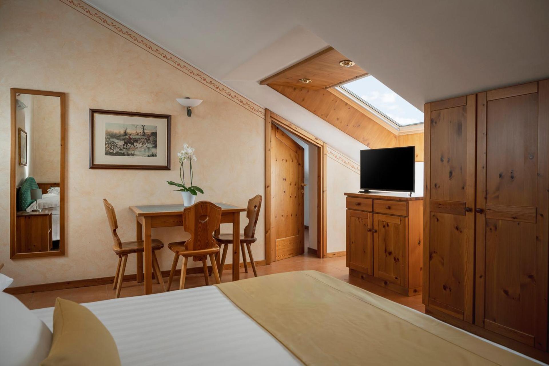 Hotel Cristallo Bormio Bagian luar foto