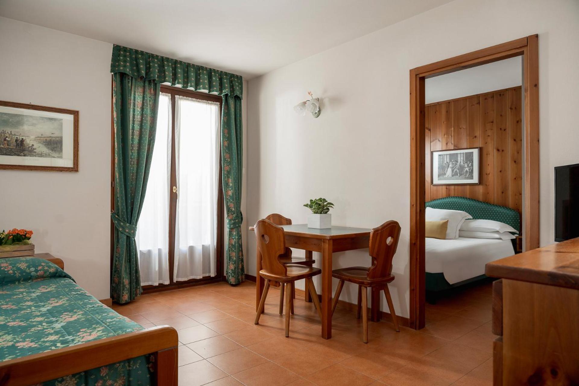 Hotel Cristallo Bormio Bagian luar foto